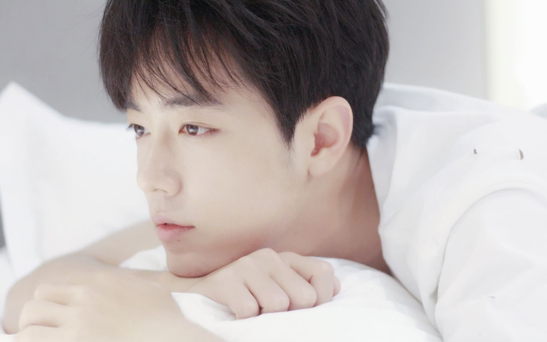 九游网页版入口-智能穿戴设备统计运动数据，助力运动员科学训练，体育智能穿戴设备